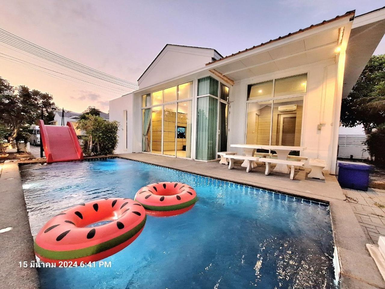 Beachtown Cha-Am Private Poolvilla From Beach 2Km Bagian luar foto