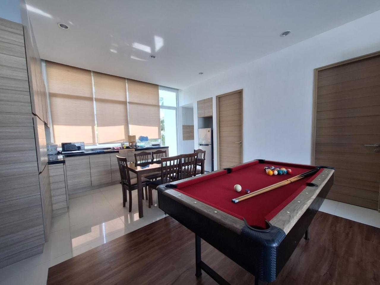 Beachtown Cha-Am Private Poolvilla From Beach 2Km Bagian luar foto