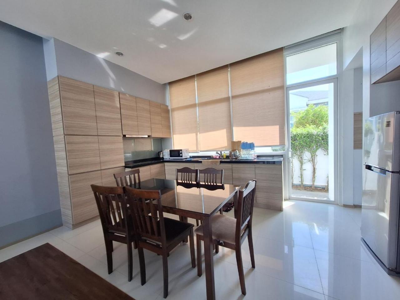 Beachtown Cha-Am Private Poolvilla From Beach 2Km Bagian luar foto